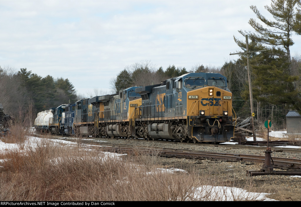 CSXT 479 Leads M426 at Leeds Jct. 